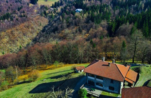 Civenna Chalet De Esquí | Il Larice by Wonderful Italy