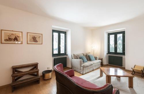 Civenna Chalet De Esquí | Il Larice by Wonderful Italy