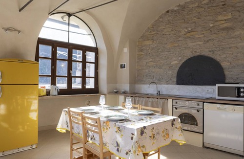 Novelli Apartamento | Il Loggiato by Interhome