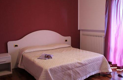 Civitanova Alta Cama Y Desayuno | Il Mandorlo B&B