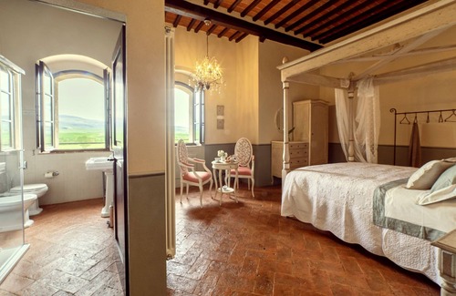 Gallina Casa | Il Mastio di Spedaletto Relais