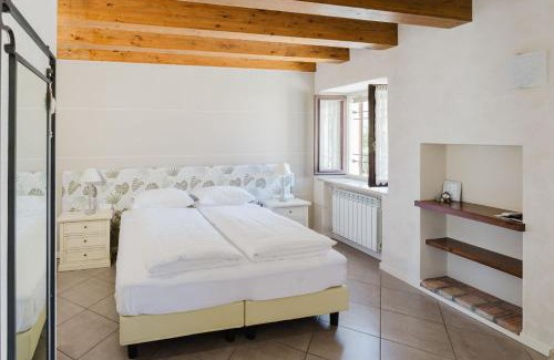 Toscolano Maderno Cama Y Desayuno | Il Nido dei Gufi Bed and Breakfast
