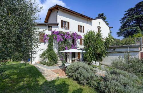 Toscolano Maderno Cama Y Desayuno | Il Nido dei Gufi Bed and Breakfast