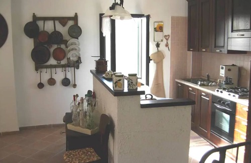 Conio Casa | "Il Nido di Piera" confortable casa de vacaciones de estilo rústico