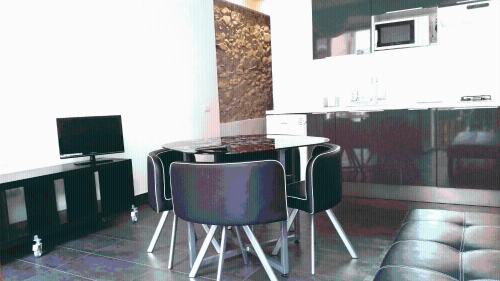 Iglesias Casa | Il Palazz8