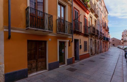 Iglesias Casa | Il Palazz8