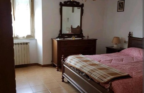 Isola Casa | Il Regno di Palmira
