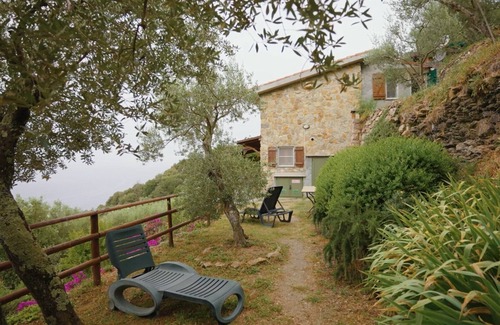 San Bernardino Casa | IL SOLE DI VALLETONDA, wifi, estacionamiento, BBQ, última hora