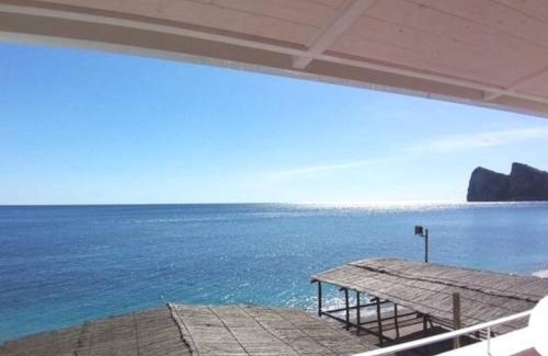 Marina del Cantone Casa | il Terrazzino sul Mare,holiday home ON THE BEACH in Sorrento Coast