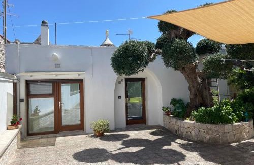 Coreggia Casa | Il trullo di nonno Licchio