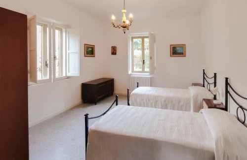 Venarotta Casa | Il tuo casale tra le colline - Marche House