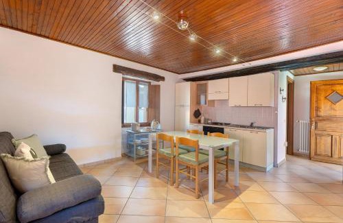 Crabbia Casa | Il Vicolino