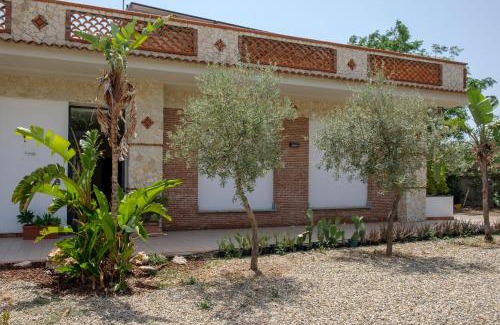 Santa Teresa di Riva Cama Y Desayuno | IL VIVAIO Bed and Breakfast
