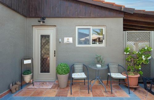 Gennadi Casa | Ilaira Sea View Bungalow