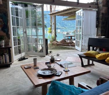 Paraty Cama Y Desayuno | Ilha do Araújo - Guest House
