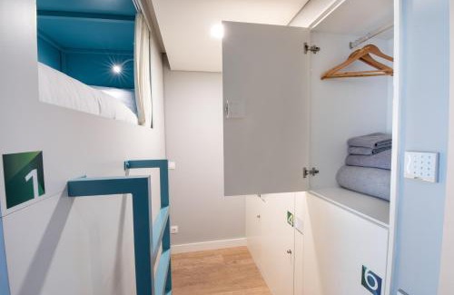 Ponta Delgada Hostal | Ilha Hostel & Suites