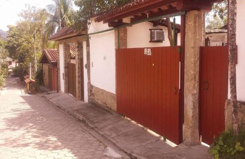 Costa Bela Casa | Ilha House Suítes