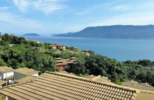 Veloso Casa | ILHABELA PRAIA DO CURRAL - Bungalow en un condominio paradisíaco