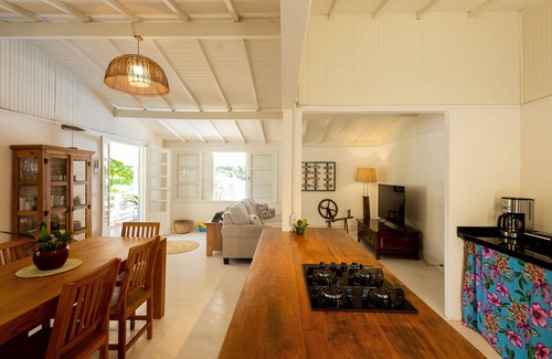 Praia Grande Casa | Ilhabela Studios