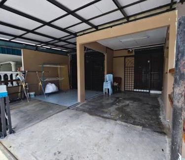 Lunas Casa | IlhamD' Homestay Kulim 5 Bedroom with 3 Toilet