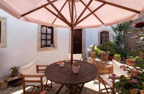 Old Hersonissos Casa | Ilianthos Traditional Maisonette