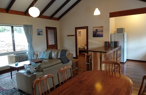 Ocean Beach Casa | Iluka Cottage - Ocean Beach