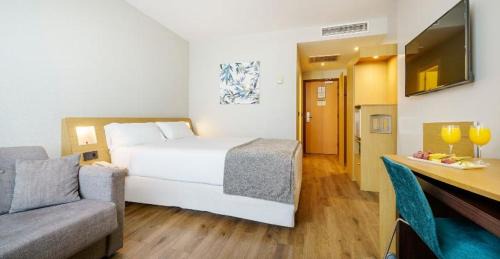 Benicalap Hotel | Ilunion Valencia 4