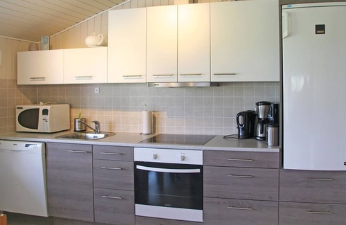 Egense Casa | "Ilya" - 90m to the fjord by Interhome
