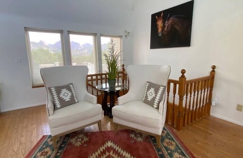 New Harmony Casa | Imaculate home on 20 acres one mile off 1-15, minutes from Kolob Canyon.