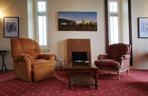 Beaumont-Sardolles Casa | Imagínese en un ambiente de la antigua nobleza de Francia.