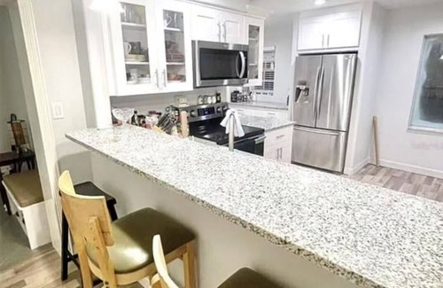 Whitfield Casa | IMG, Bradenton Beach, Anna Maria, Siesta Key Beach Beautiful & Centrally Located