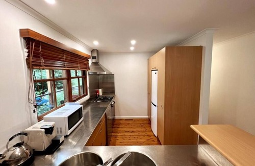 Katoomba Cabaña | Imis Cottage - 3 bedroom cottage (sleeps 8)