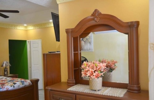Greater Portmore Casa | Immaculate 2-Bed House in Greater Portmore