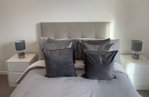 Evelyn Apartamento | Immaculate 2Bed Apartment in London - city views