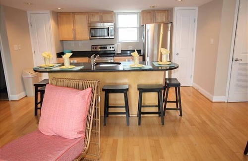 Dewey Beach Casa | Immaculate and modern condo at the centrally located Opal Condos in Dewey Beach