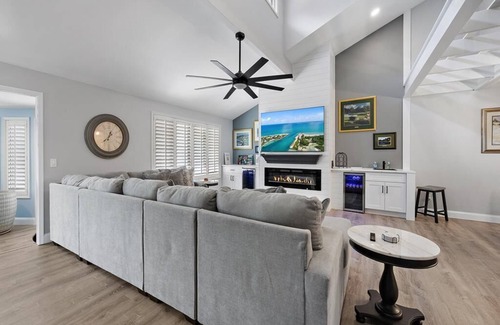Palm Valley Condominio | Immaculate Condo steps from TPC Sawgrass