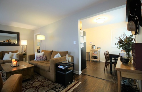 Indianapolis Casa | Inmaculada Mid-Century / Modern SoBro Cottage