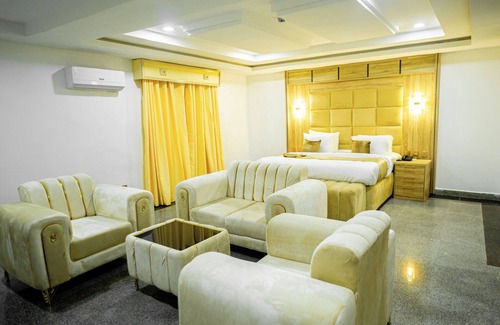 Owerri Hotel | IMMACULATE ROYAL INTERNATIONAL HOTEL