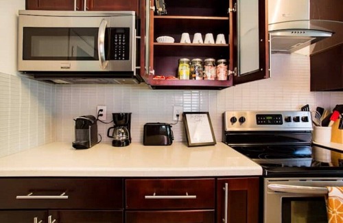 Coral Terrace Casa | Immaculate spacious 3/2 in the heart of Miami, FL