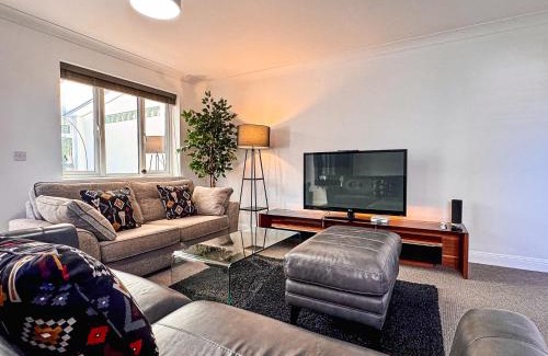 Broadstone Casa | Immaculately presented house