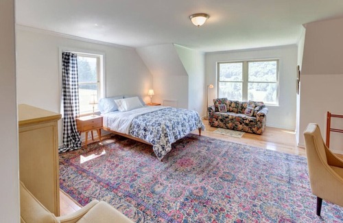 Bovina Center Casa | Immense 4BR Mountain Top Home with Acres of Privacy and Peace
