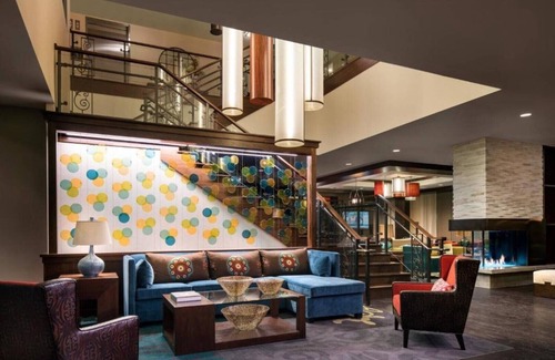 Old Pasadena Casa | Immerse yourself in an extended stay in Pasadena