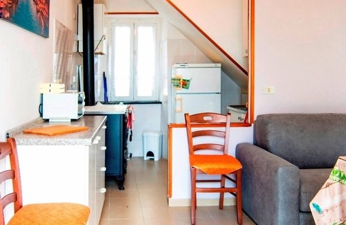 Carrodano Casa | Inmersión en el verde, lejos de la multitud pero a 14 km del mar y las Cinque Terre.