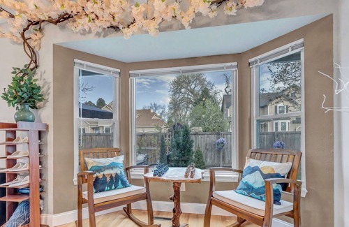Lakewood Casa | Immersive Spa Retreat - A Fantasy Smart House