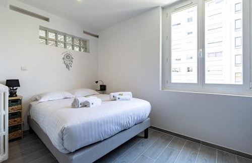 Carnot Apartamento | IMMOGROOM - Renovated - Terrace - Air conditioning - Quiet - Carnot