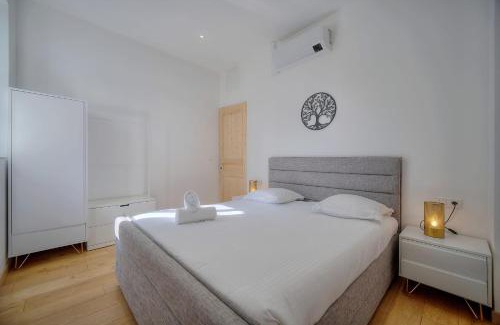 Riou - Petit Juas - Av de Grasse Apartamento | IMMOGROOM - T3 - Garden - Quiet - Air conditioning