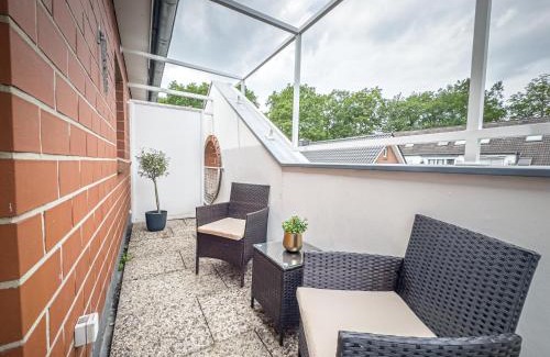 Burg-Grambke Apartamento | ImmoStay G#1 Ferienhaus - Parken & WiFi, 2 Balkone und 2 Bäder,4K