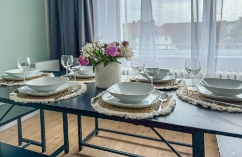 Burg-Grambke Apartamento | ImmoStay G#1 Ferienhaus - Parken & WiFi, 2 Balkone und 2 Bäder,4K