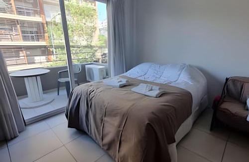 Almagro Apartamento | Moderno departamento con patio privado