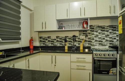 Santeo Apartamento | Impeccable 1-Bed Airbnb in Borteyman